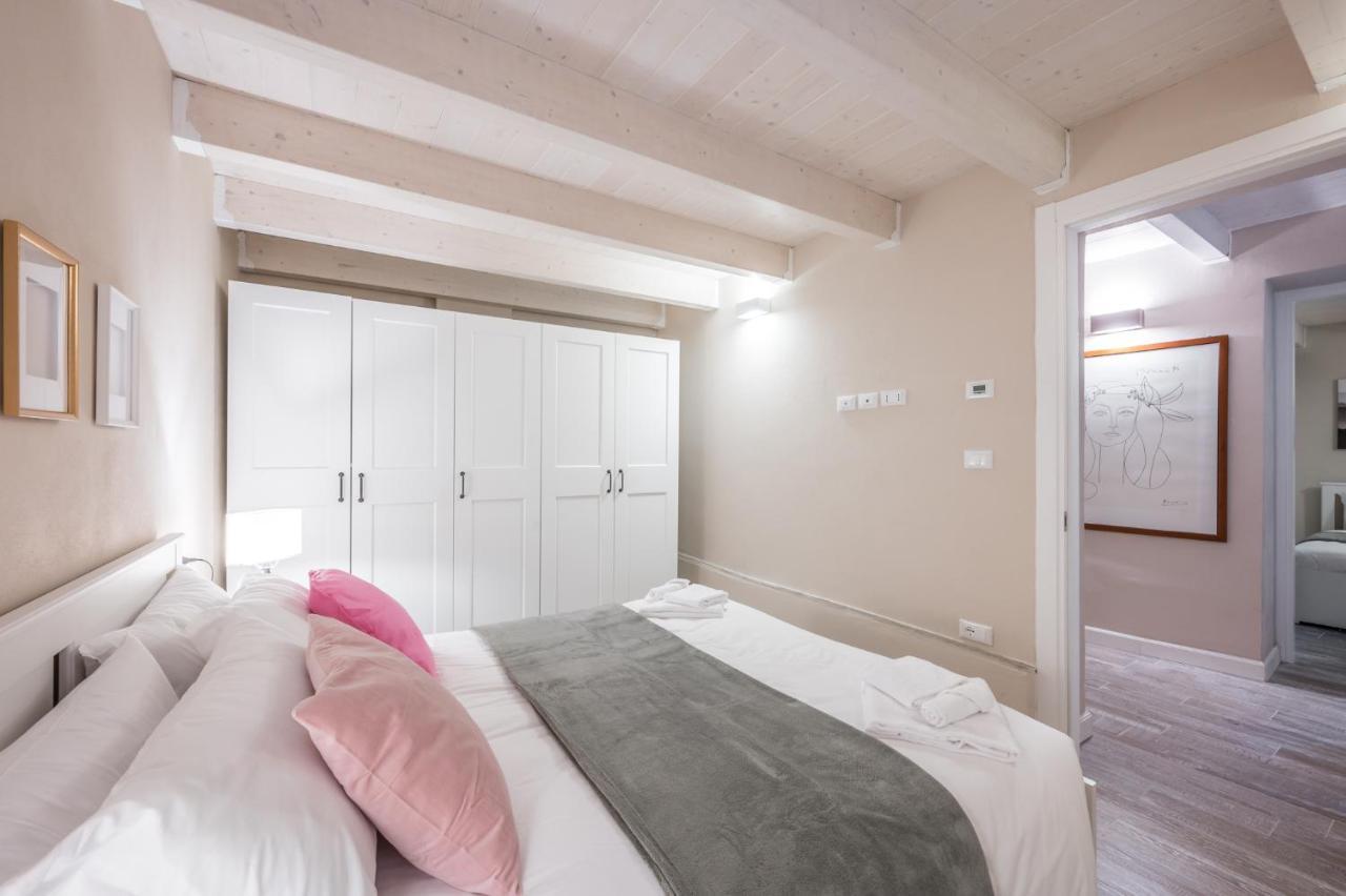 Broccaindosso Wood Apartments 5* Bologna Exterior photo