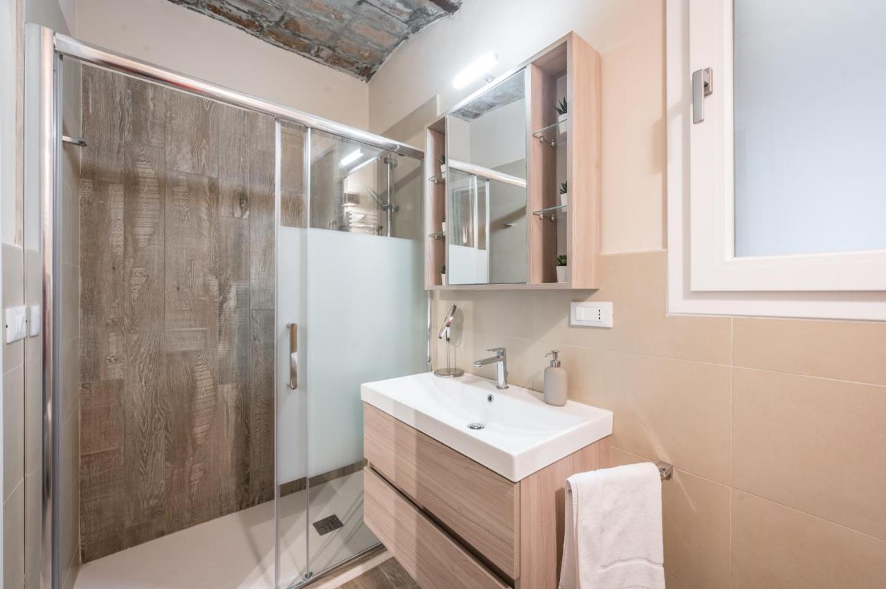 Broccaindosso Wood Apartments 5* Bologna Exterior photo